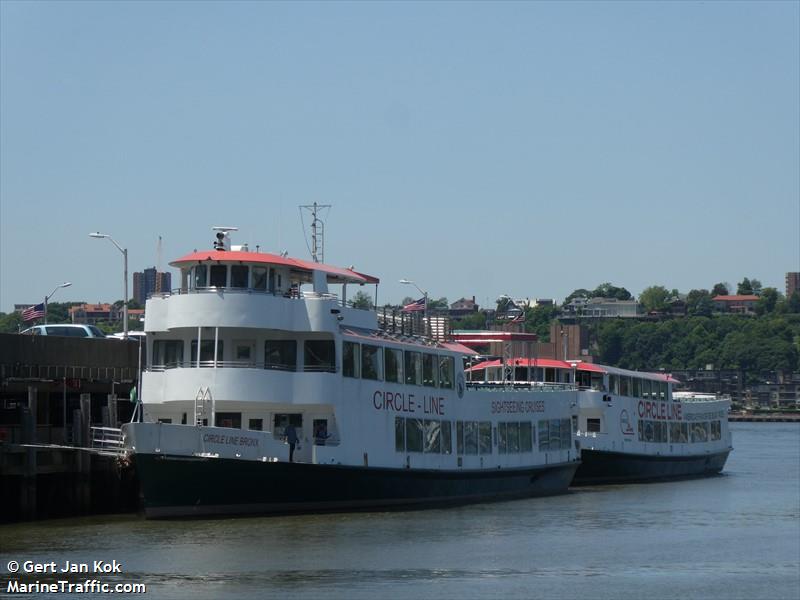 circle line bronx (Passenger ship) - IMO , MMSI 367759510, Call Sign WDJ2555 under the flag of United States (USA)