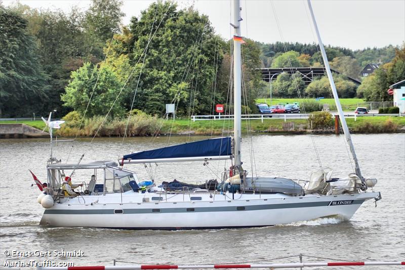 blondie (Sailing vessel) - IMO , MMSI 219006732, Call Sign OU6709 under the flag of Denmark
