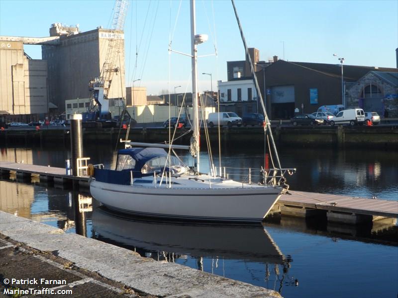 byzantium (Pleasure craft) - IMO , MMSI 250001433, Call Sign EI7873 under the flag of Ireland