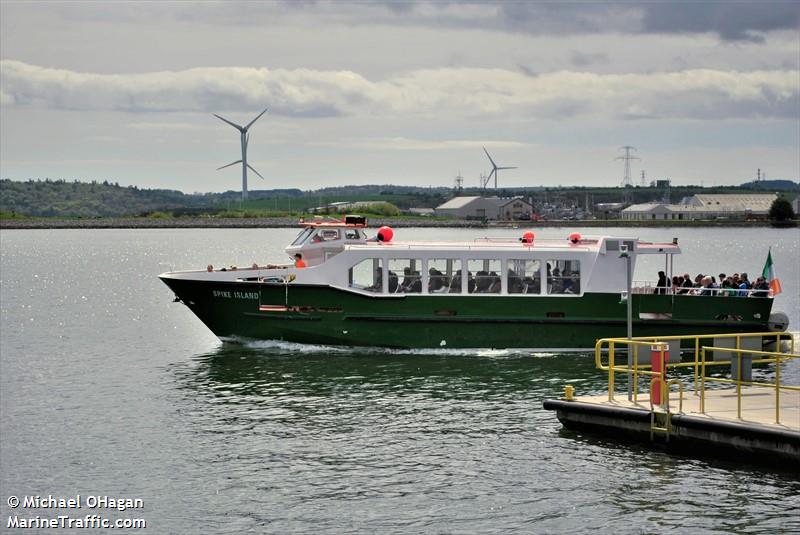 spike island (-) - IMO , MMSI 250005428 under the flag of Ireland