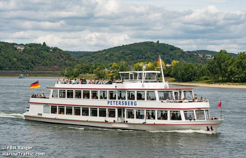 petersberg (Passenger ship) - IMO , MMSI 211163690, Call Sign DC4469 under the flag of Germany