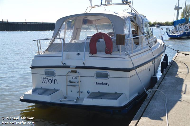 moin (Pleasure craft) - IMO , MMSI 211165630, Call Sign DD3380 under the flag of Germany