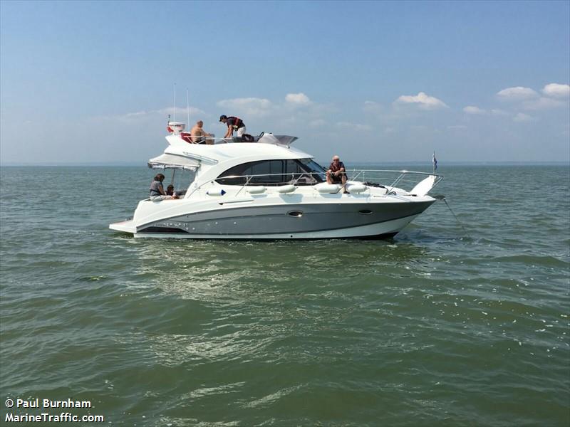 romans 8 (Pleasure craft) - IMO , MMSI 235102636, Call Sign 2HDB9 under the flag of United Kingdom (UK)