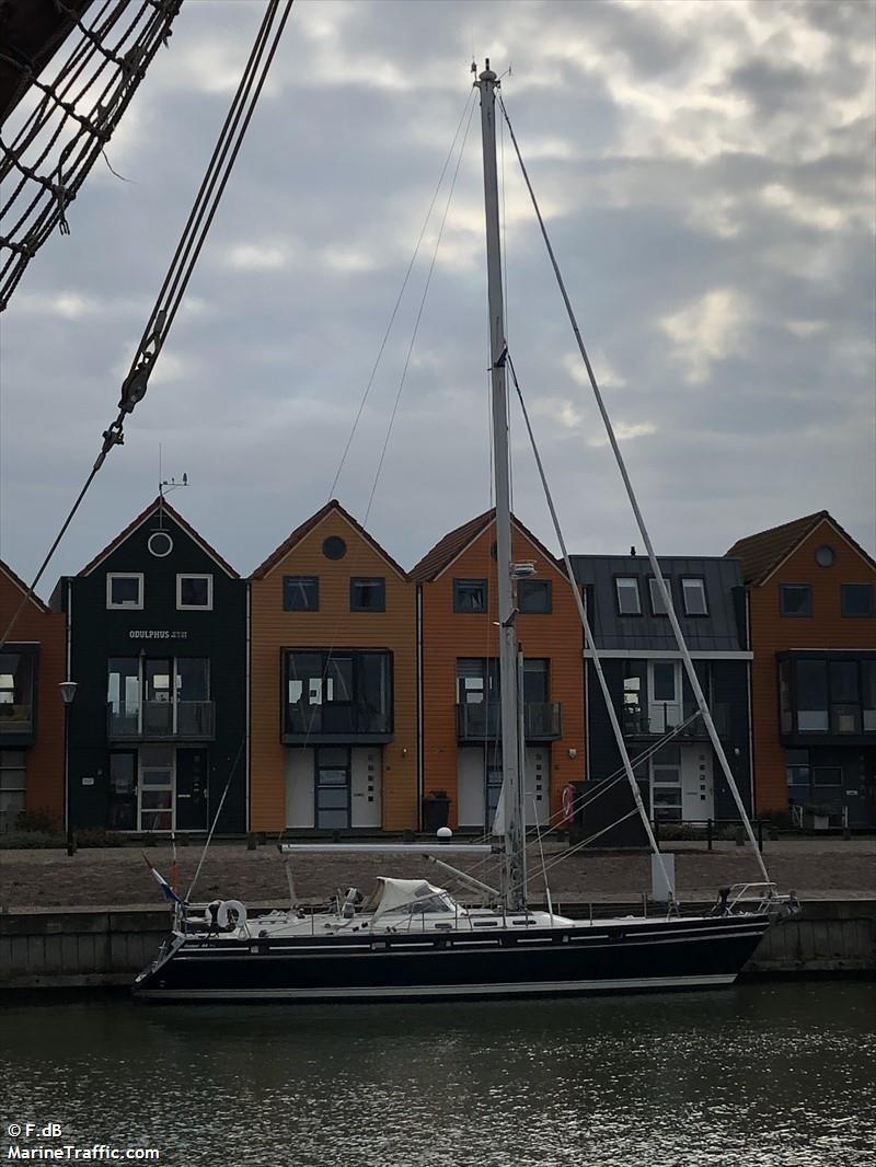 livingstone (Sailing vessel) - IMO , MMSI 244750846, Call Sign PI5525 under the flag of Netherlands