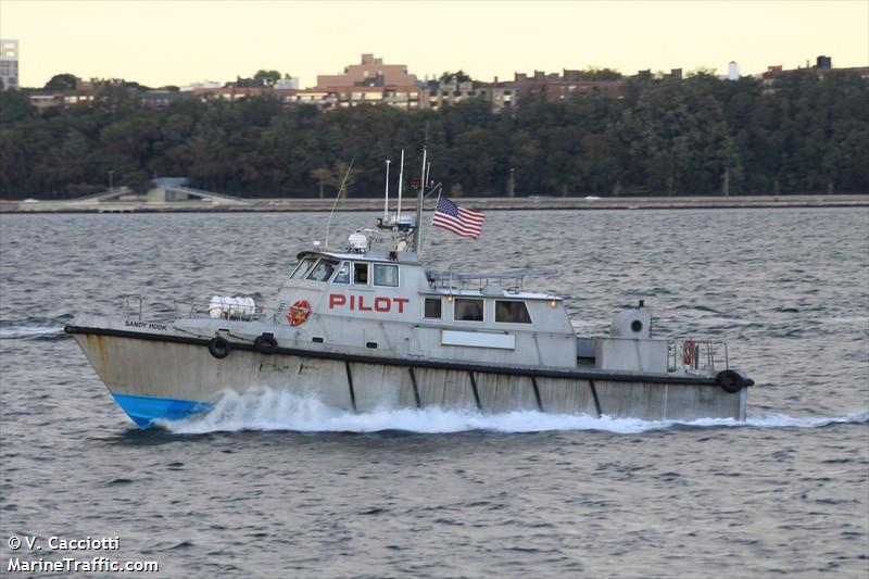 sandy hook (-) - IMO , MMSI 367008130, Call Sign WSD7031 under the flag of United States (USA)