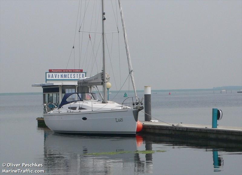 luzi (Sailing vessel) - IMO , MMSI 211557710, Call Sign DJ7230 under the flag of Germany