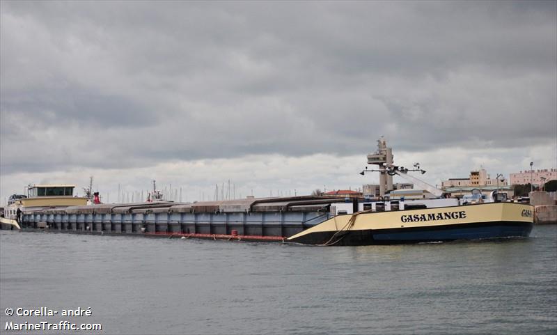 itinerant (Other type) - IMO , MMSI 226000060, Call Sign FM3877 under the flag of France