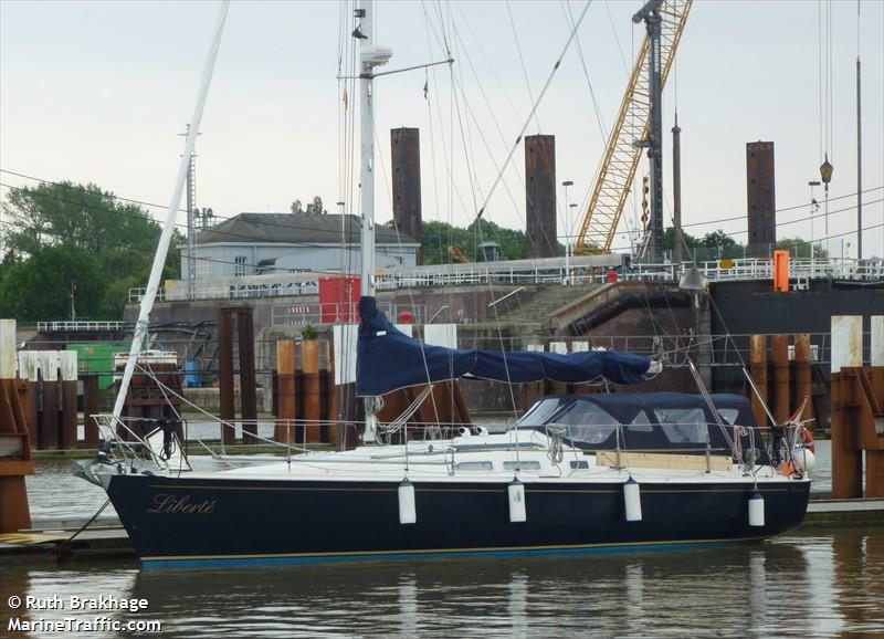liberte (Pleasure craft) - IMO , MMSI 244060892, Call Sign PD5335 under the flag of Netherlands
