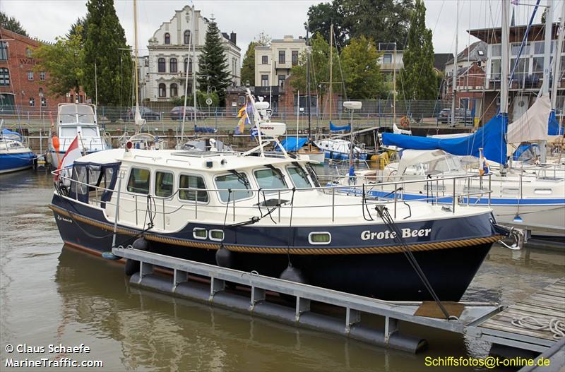 grote beer (Pleasure craft) - IMO , MMSI 244700137, Call Sign PB7544 under the flag of Netherlands