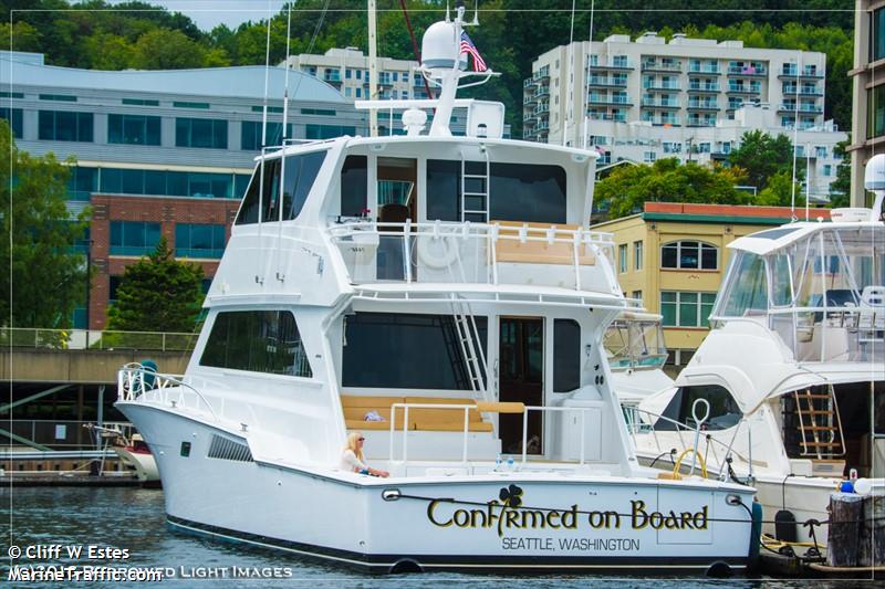 confirmed on board (Pleasure craft) - IMO , MMSI 367648510, Call Sign WDH7474 under the flag of United States (USA)