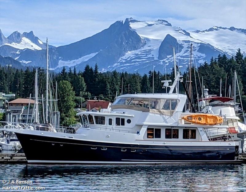mv wild blue (Pleasure craft) - IMO , MMSI 367668180, Call Sign W6AAZ under the flag of United States (USA)