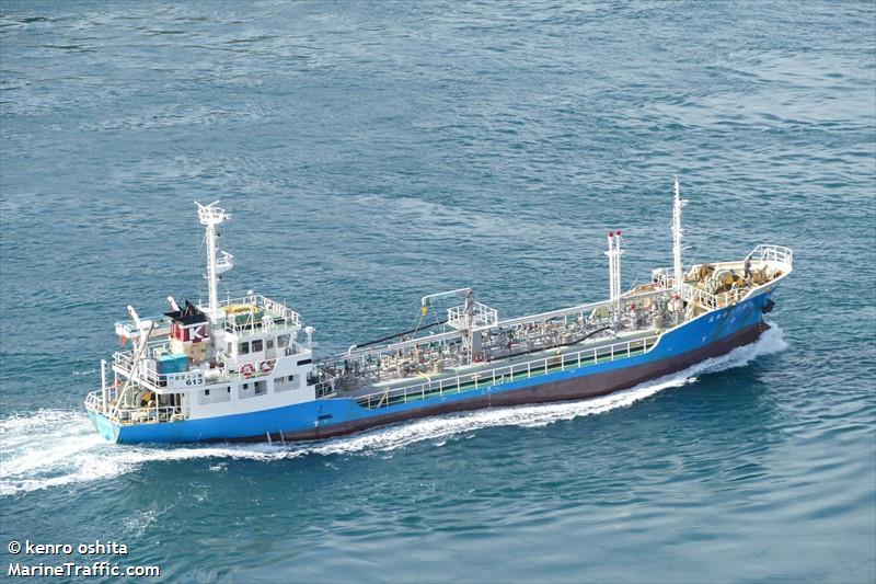 kasugamaru no.12 (Tanker) - IMO , MMSI 431401341, Call Sign JJ4008 under the flag of Japan