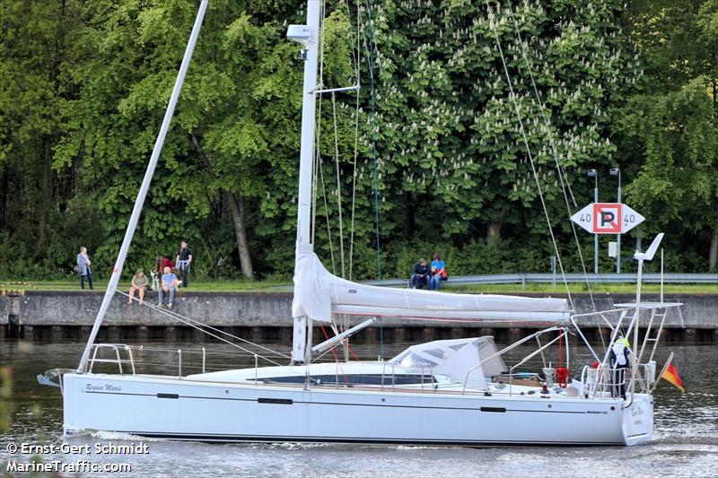 regina maris (Sailing vessel) - IMO , MMSI 211294140, Call Sign DKKA2 under the flag of Germany