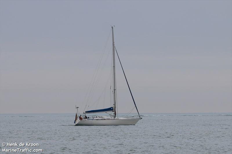 santorini (Pleasure craft) - IMO , MMSI 211639100, Call Sign DH6432 under the flag of Germany