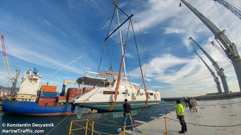 lazy warrior (Sailing vessel) - IMO , MMSI 232003800 under the flag of United Kingdom (UK)