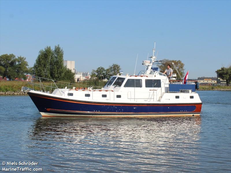 vaarwel (Pleasure craft) - IMO , MMSI 232021060, Call Sign MEXB6 under the flag of United Kingdom (UK)