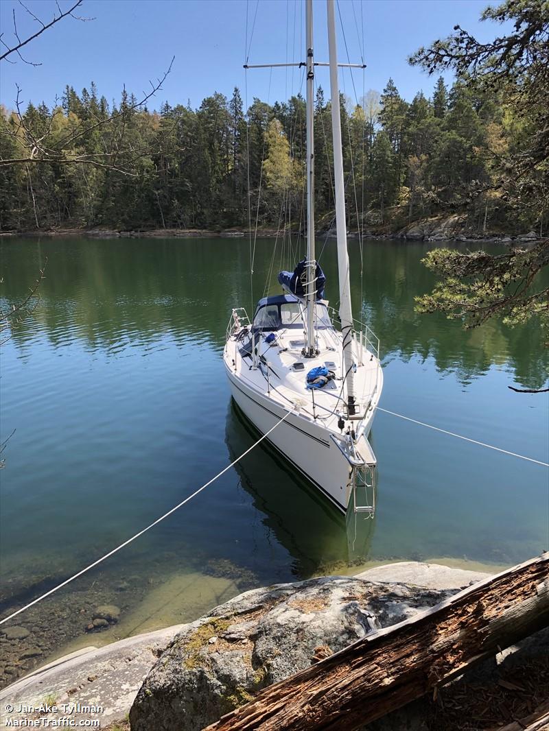 vindros (Sailing vessel) - IMO , MMSI 265598330, Call Sign SD2648 under the flag of Sweden
