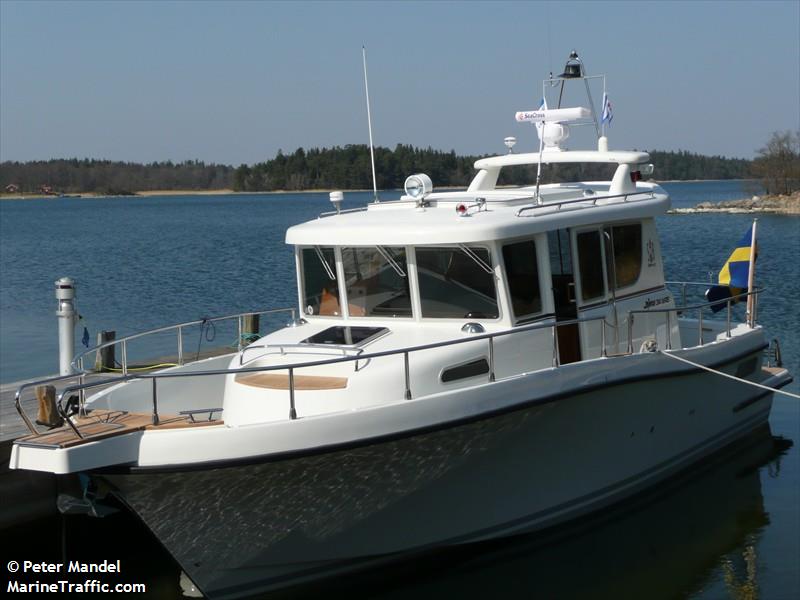 dorothy (Pleasure craft) - IMO , MMSI 265613990, Call Sign SA8044 under the flag of Sweden