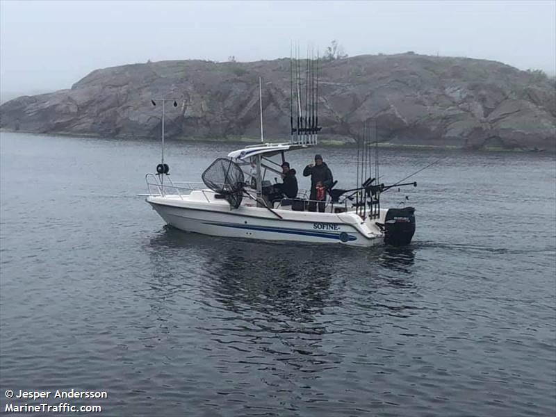 sofine (Pleasure craft) - IMO , MMSI 265788340, Call Sign SF3711 under the flag of Sweden