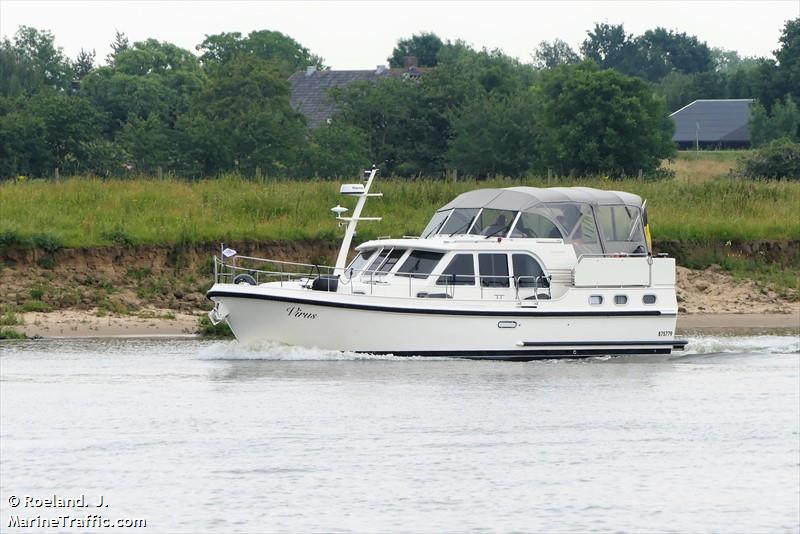 virus (Pleasure craft) - IMO , MMSI 205762810, Call Sign OR7628 under the flag of Belgium