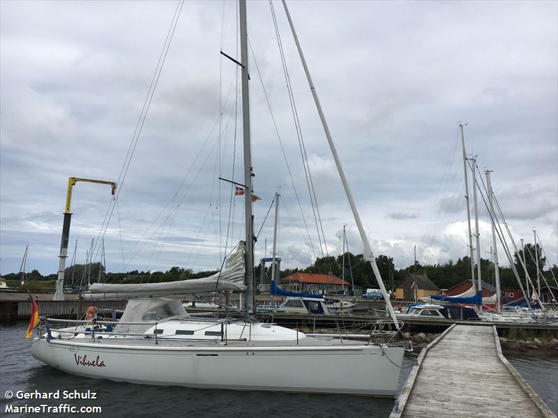 vihuela (Sailing vessel) - IMO , MMSI 211495780, Call Sign DF4827 under the flag of Germany