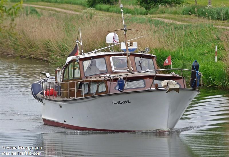grand hand (Pleasure craft) - IMO , MMSI 211523840, Call Sign DPYI under the flag of Germany