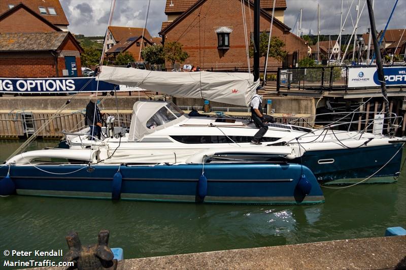 firefly (Pleasure craft) - IMO , MMSI 232027050, Call Sign MHCB9 under the flag of United Kingdom (UK)