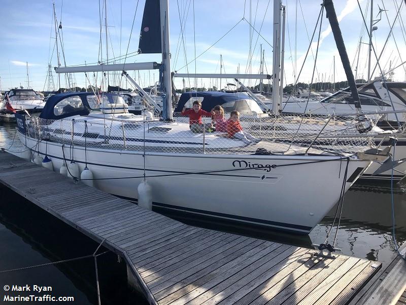 mirage (Pleasure craft) - IMO , MMSI 235007071, Call Sign ZIZW9 under the flag of United Kingdom (UK)