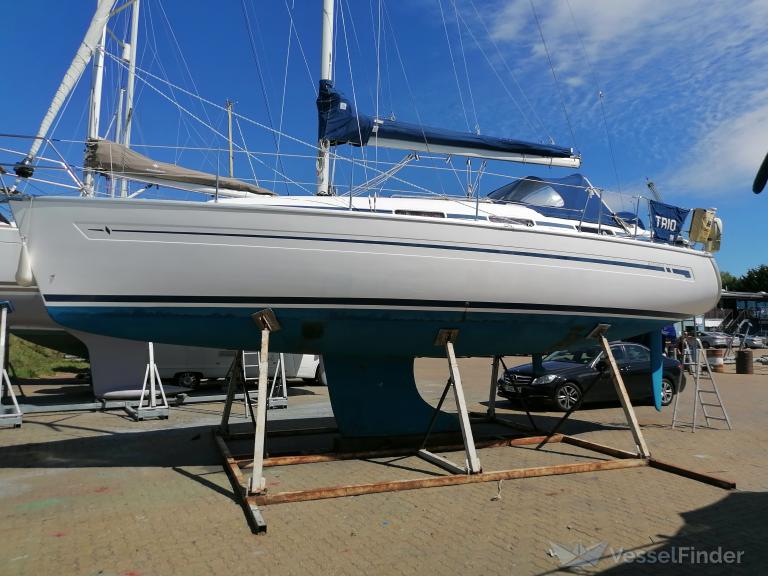trio (Sailing vessel) - IMO , MMSI 235008087, Call Sign VQFK7 under the flag of United Kingdom (UK)