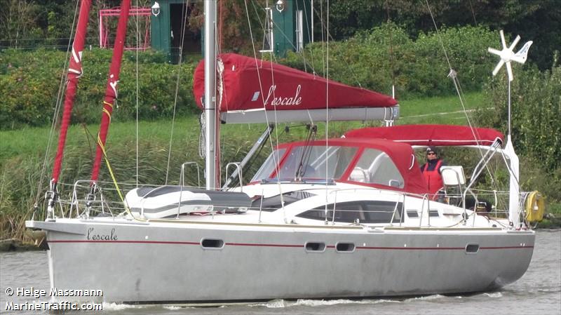 sy lescale (Sailing vessel) - IMO , MMSI 235105259, Call Sign 2HOF2 under the flag of United Kingdom (UK)