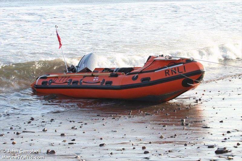 rnli lifeboat d-777 (SAR) - IMO , MMSI 235107685 under the flag of United Kingdom (UK)