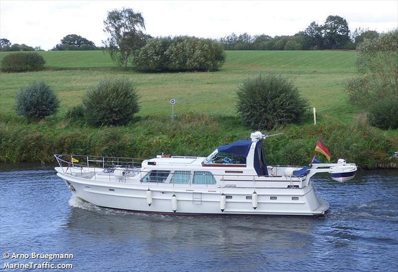 aquarius (Pleasure craft) - IMO , MMSI 211585250, Call Sign DC6190 under the flag of Germany