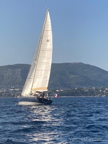 idle wild (Unknown) - IMO , MMSI 227343980, Call Sign FAC7652 under the flag of France