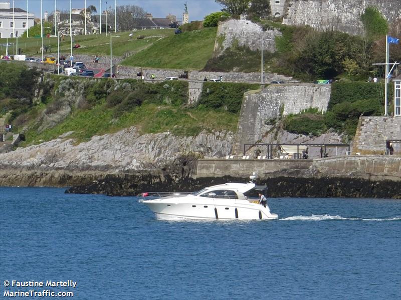 liberty (Pleasure craft) - IMO , MMSI 235097152, Call Sign 2GGI2 under the flag of United Kingdom (UK)