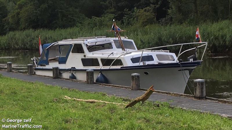 lady (Pleasure craft) - IMO , MMSI 244890436, Call Sign PC 2603 under the flag of Netherlands