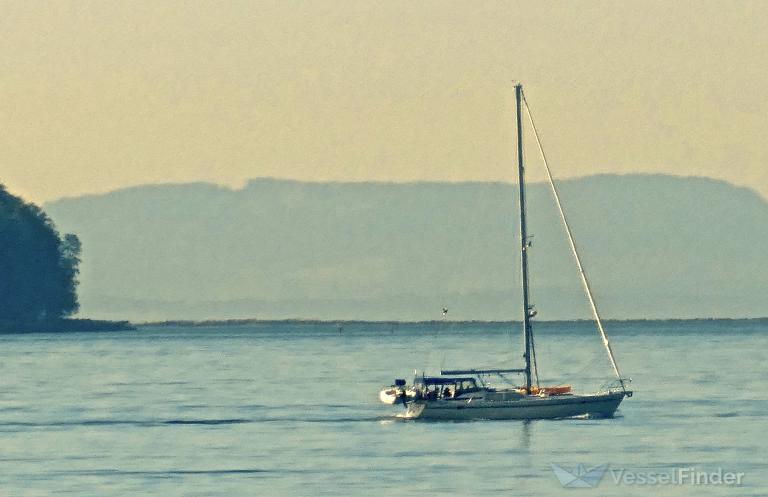 sv born free (Sailing vessel) - IMO , MMSI 316003072, Call Sign VB2858 under the flag of Canada