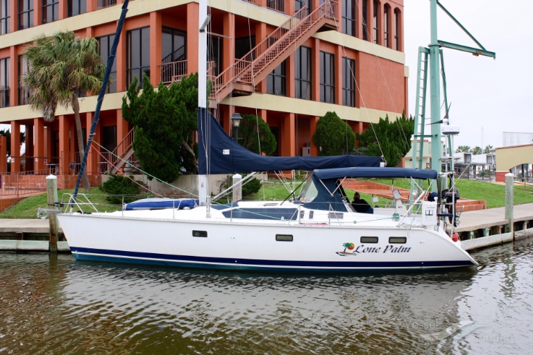 lone palm (Sailing vessel) - IMO , MMSI 338165021 under the flag of USA