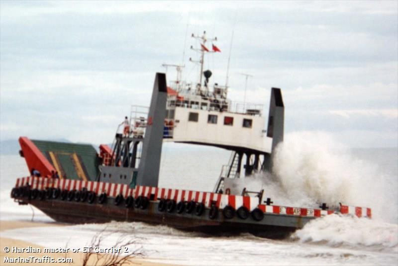 e t carrier 2 (Ro-Ro Cargo Ship) - IMO 8972194, MMSI 564419000, Call Sign 9V5351 under the flag of Singapore