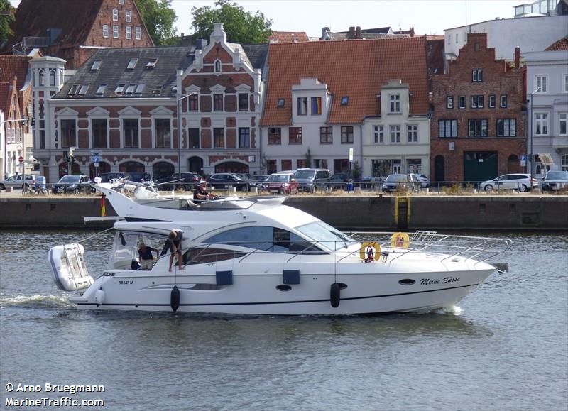 meine suesse (Pleasure craft) - IMO , MMSI 211136730, Call Sign DCJA2 under the flag of Germany
