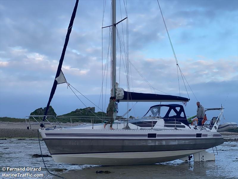 darn (Pleasure craft) - IMO , MMSI 227905320 under the flag of France