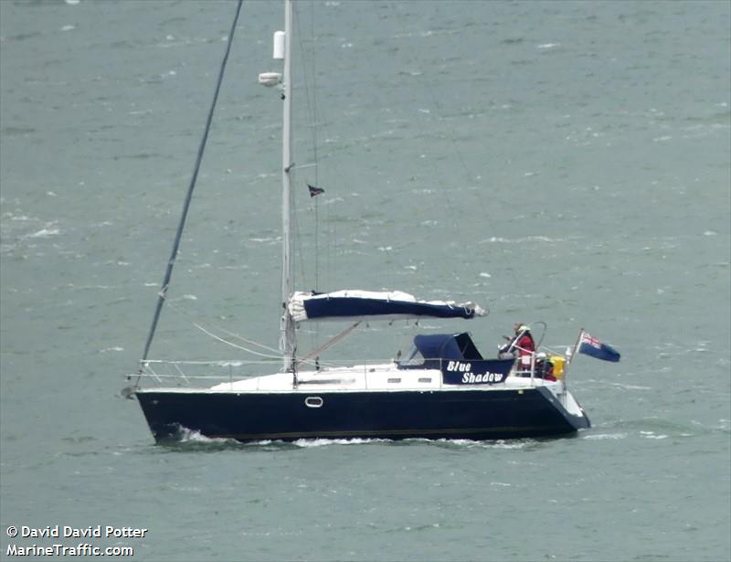 blue shadow (Sailing vessel) - IMO , MMSI 235004442, Call Sign VSSG2 under the flag of United Kingdom (UK)
