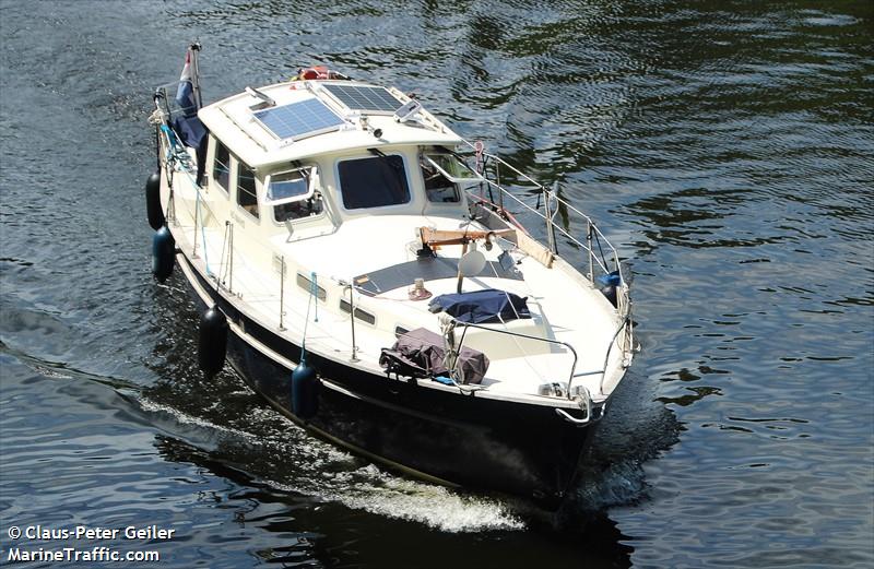 ad navis (Pleasure craft) - IMO , MMSI 244790750, Call Sign PB5756 under the flag of Netherlands