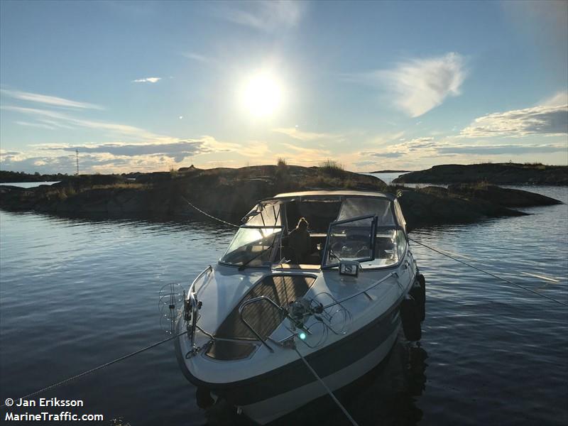 sterna (Pleasure craft) - IMO , MMSI 265690910, Call Sign SE3500 under the flag of Sweden