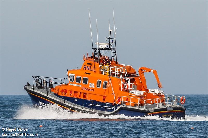 rnli lifeboat 17-28 (SAR) - IMO , MMSI 232004407, Call Sign 2IKE under the flag of United Kingdom (UK)