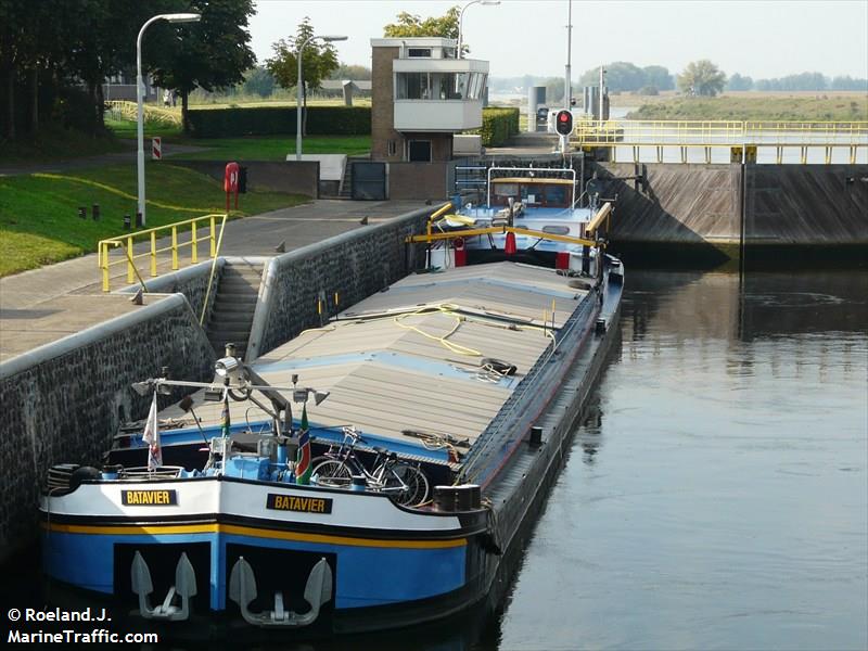 biesbosch (Dredging or UW ops) - IMO , MMSI 244660131, Call Sign PBOO under the flag of Netherlands