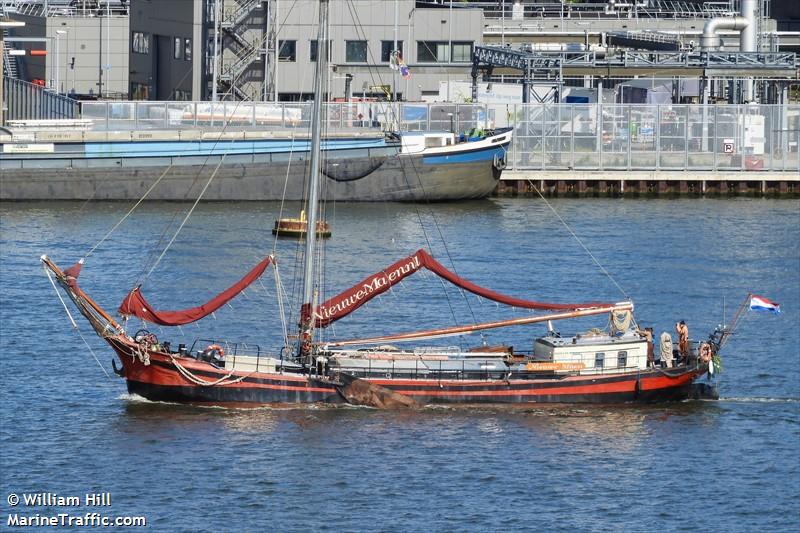 nieuwe maen (Passenger ship) - IMO , MMSI 244660966, Call Sign PI9713 under the flag of Netherlands