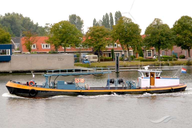 zwaantje 5 (Tanker) - IMO , MMSI 244670173, Call Sign PG7802 under the flag of Netherlands