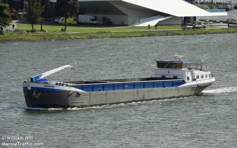 batouwe (Cargo ship) - IMO , MMSI 244700877, Call Sign PB7845 under the flag of Netherlands