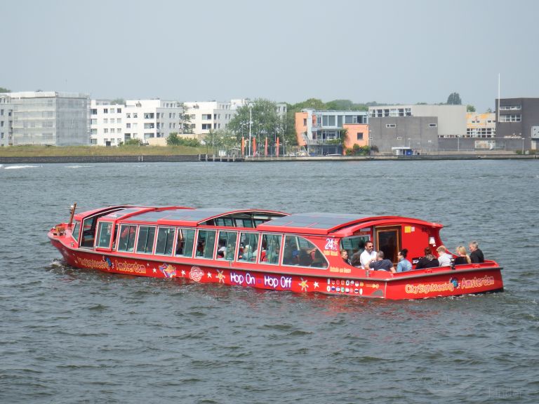 berlin (Passenger ship) - IMO , MMSI 244770080, Call Sign PB4708 under the flag of Netherlands