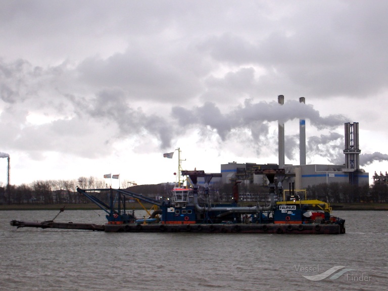 faunus (Dredger) - IMO 8642658, MMSI 244780609, Call Sign PF3895 under the flag of Netherlands